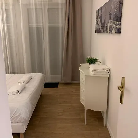Apartment Disney, Very Spacious Comfortable 3 Bedrooms Family Apartment, 8 Pers, Wifi, Netflix Chessy (Seine-et-Marne)