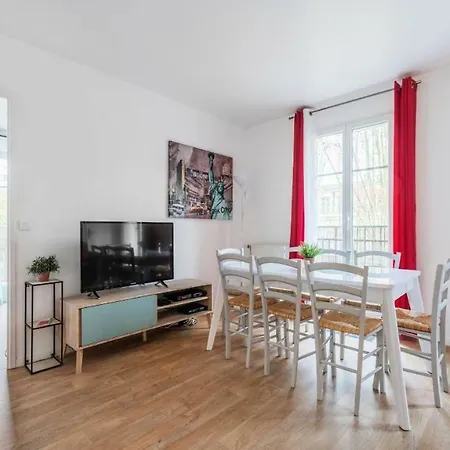 Disney, Very Spacious Comfortable 3 Bedrooms Family Apartment, 8 Pers, Wifi, Netflix *